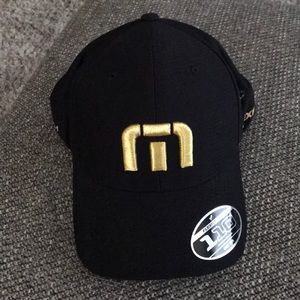Brand new Travis Mathew hat